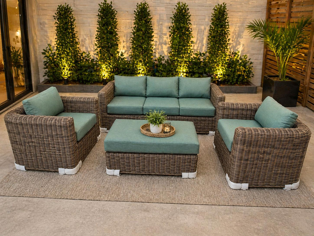Coastal Full Round Wicker Conversation Set